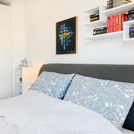 Timmare V Lillesand Lägenhet