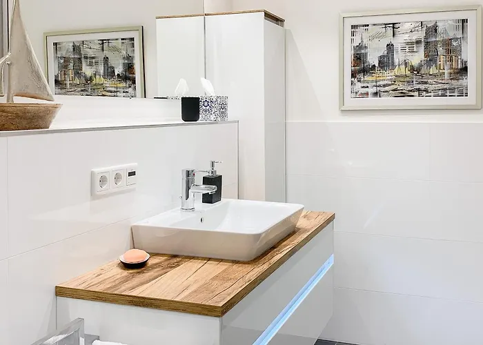 Timmare V Lillesand Lejlighed *